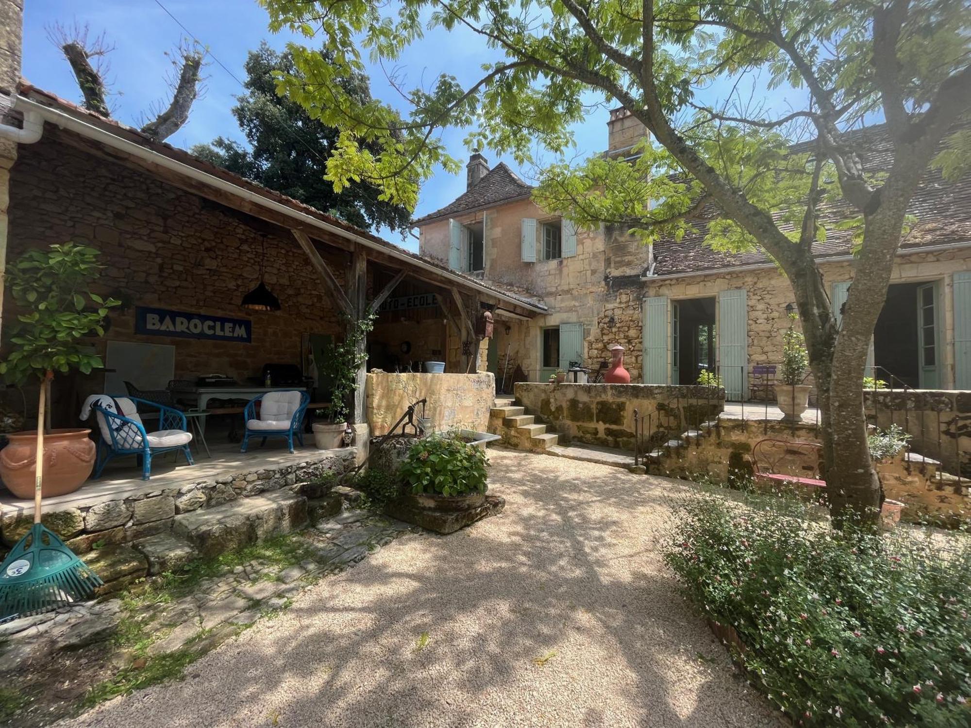 1 Rue Pasquet - 2 Double Rooms In The Main House Beaumont-du-Périgord المظهر الخارجي الصورة